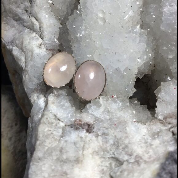 Earrings, NEW Pink Quartz Oval Earring Studs w Sterling Silver, Handmade, Artisa - Picture 1 of 6